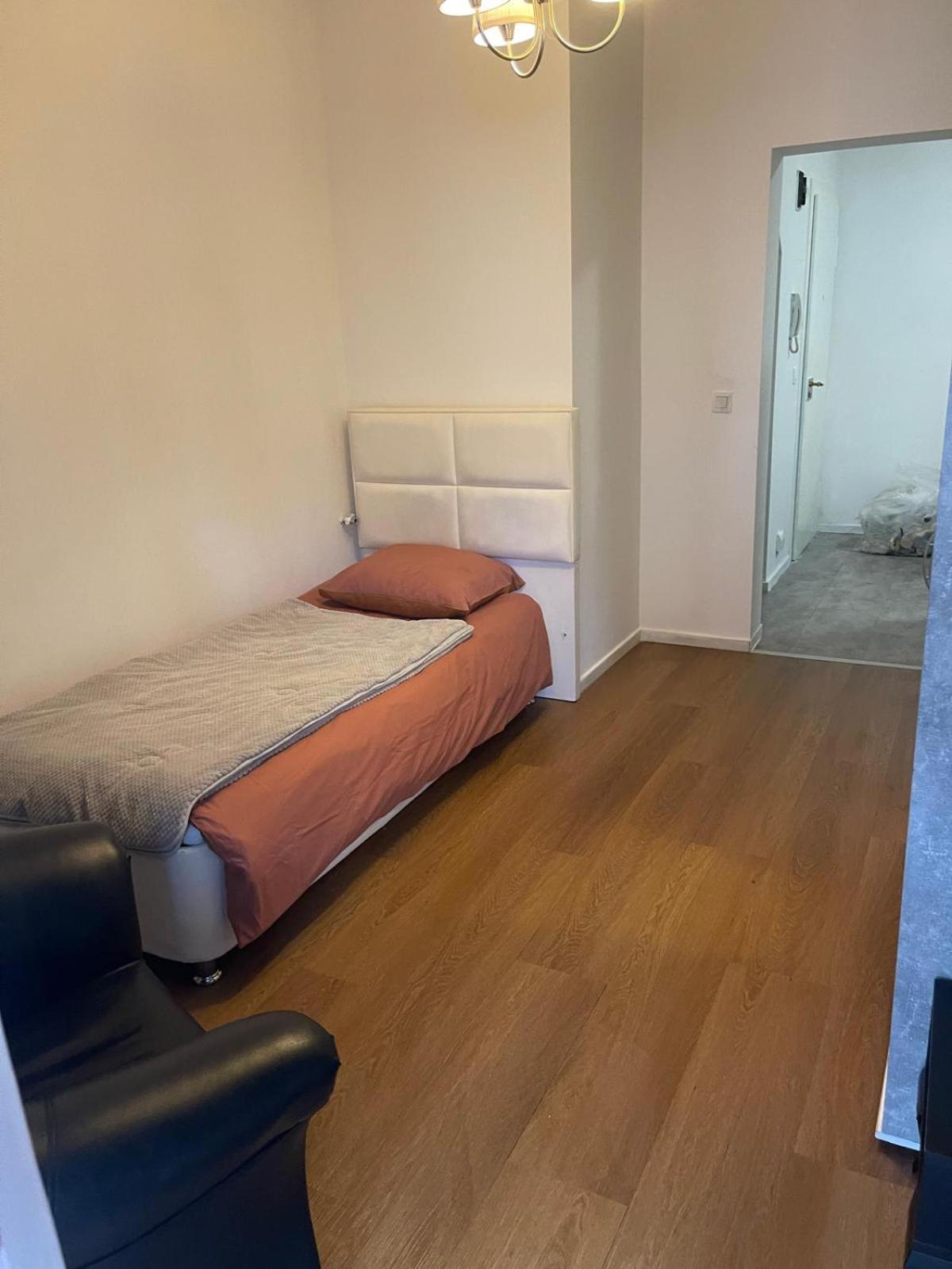 Apartchazal Brussel Bagian luar foto
