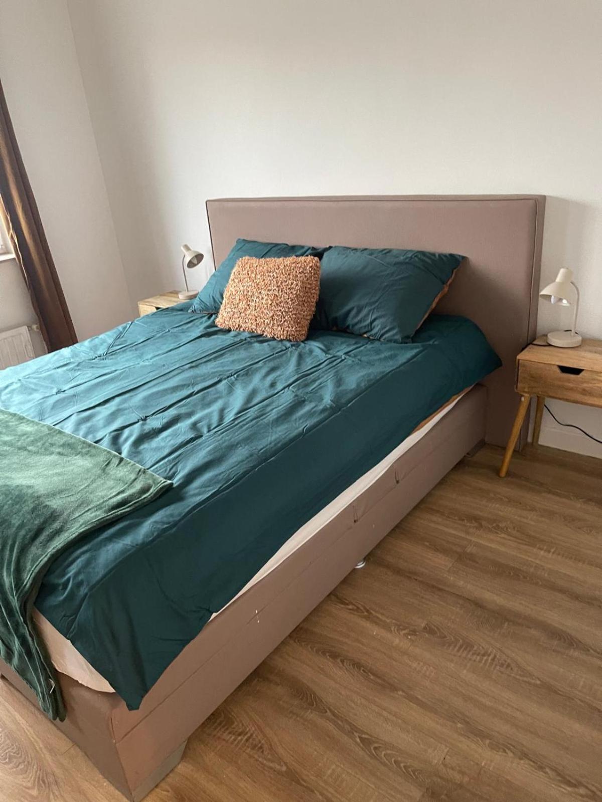 Apartchazal Brussel Bagian luar foto